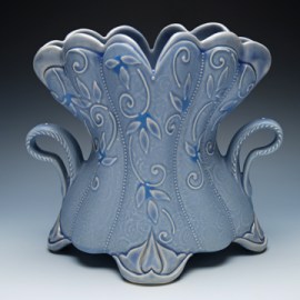 Corset series vessel w. dots