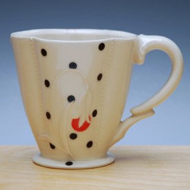 Kristen Kieffer Deluxe Clover Cup Black dots w. Tulips